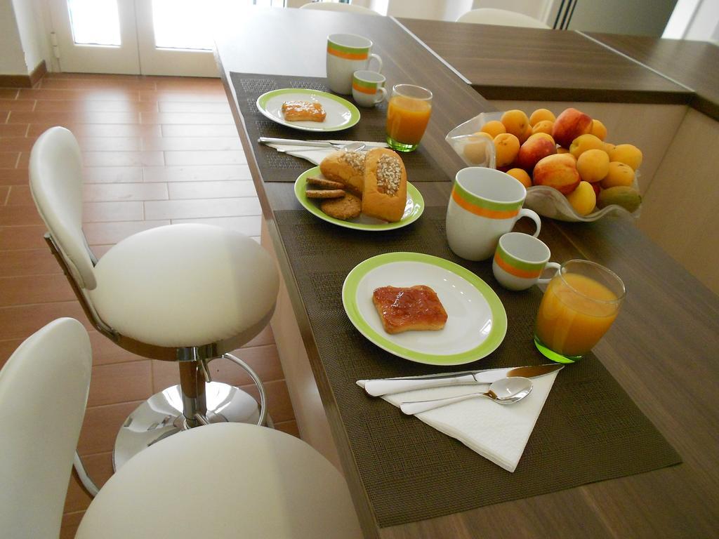 Frühstückspension Five 2*